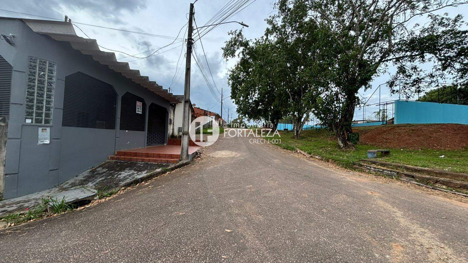 Área Privativa à venda no Apolônio Sales: 