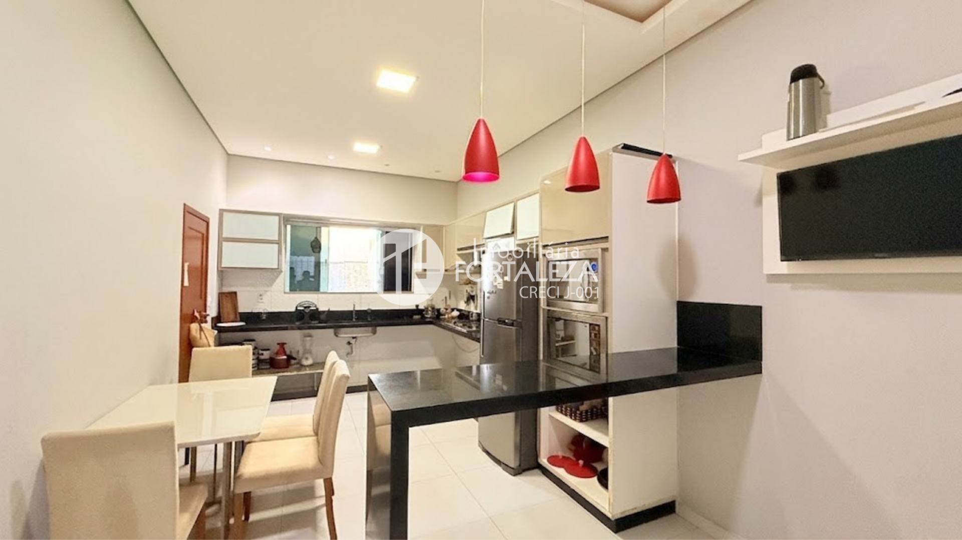 Casa para aluguel no Vila Ivonete: 