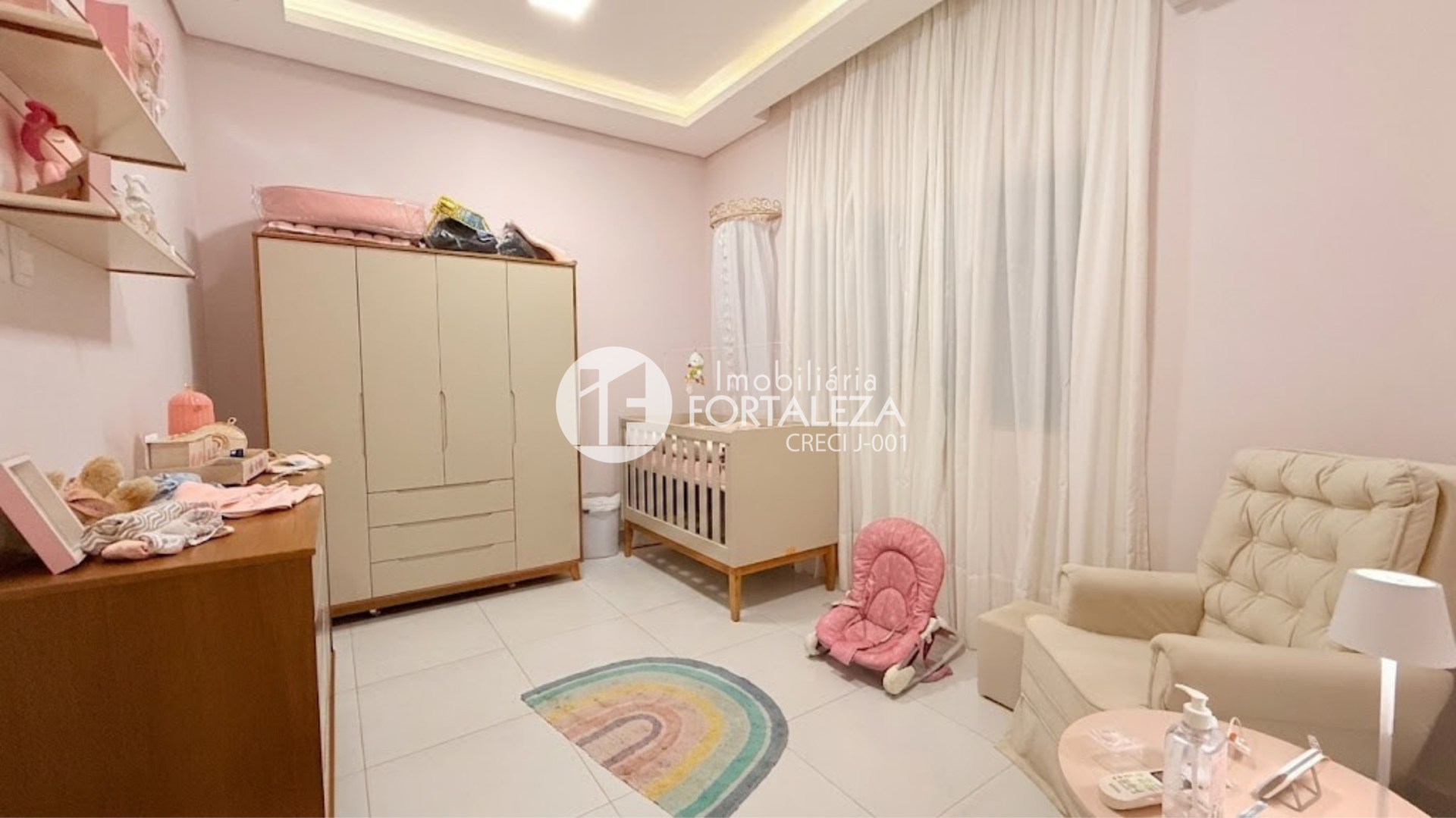 Casa para aluguel no Vila Ivonete: 