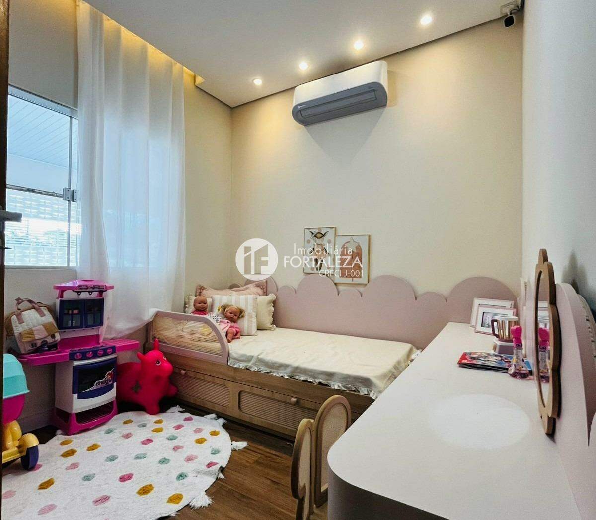 Casa Residencial à venda no Waldemar Maciel: 