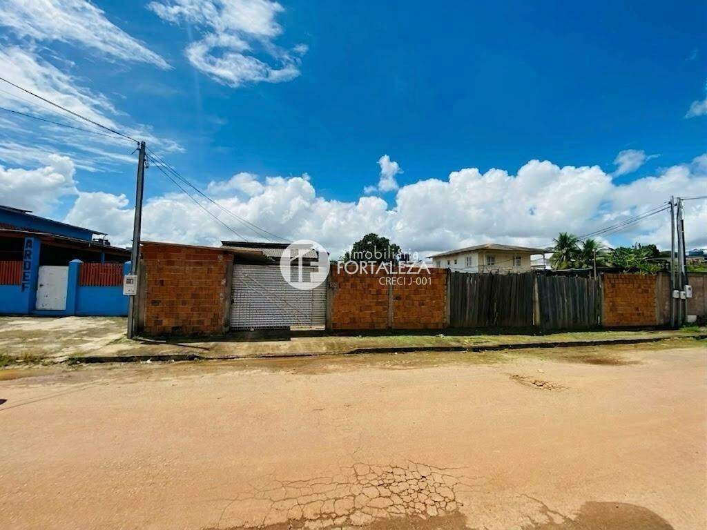 Casa Residencial à venda no Santa Quitéria: 