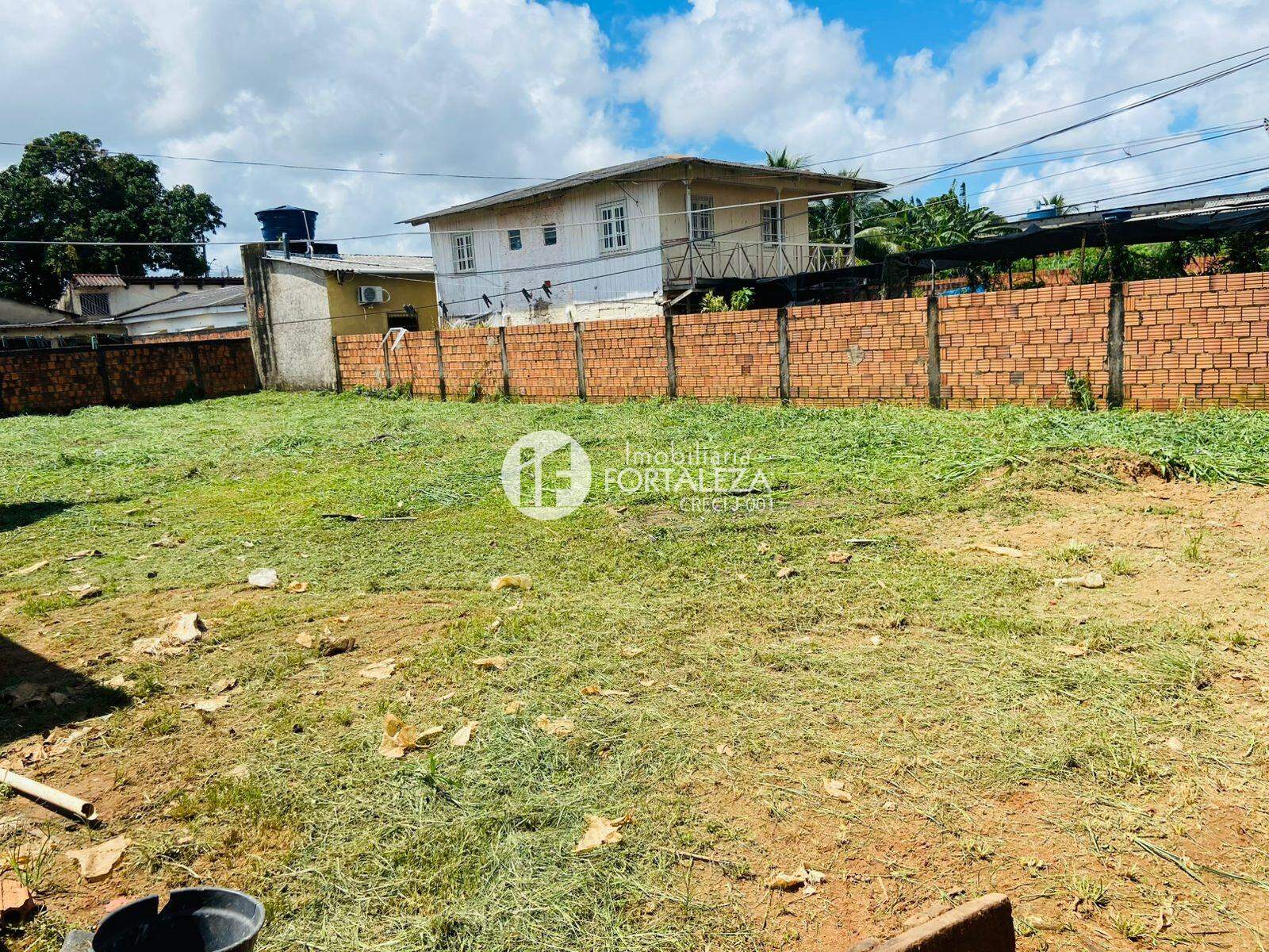 Lote à venda no Santa Quitéria: 