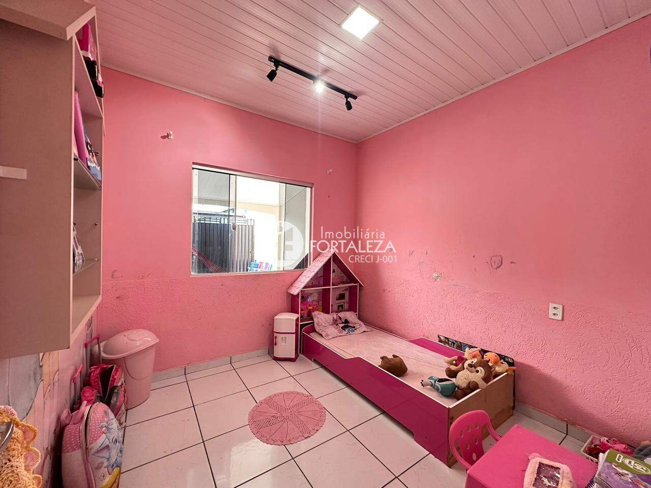 Casa Residencial à venda no Aeroporto Velho: 
