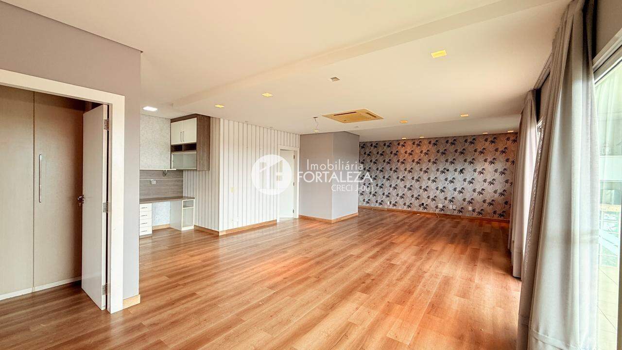 Apartamento à venda no Condominio Village: 