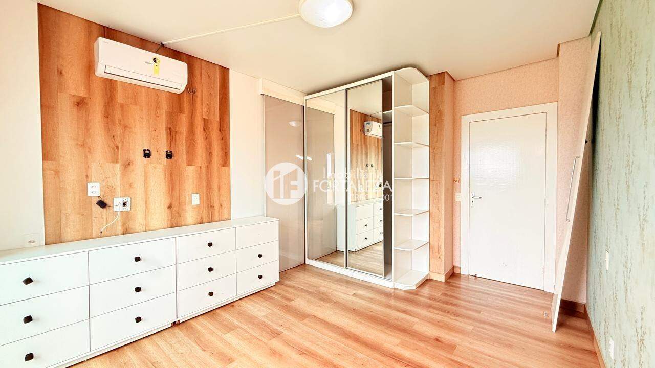 Apartamento à venda no Condominio Village: 