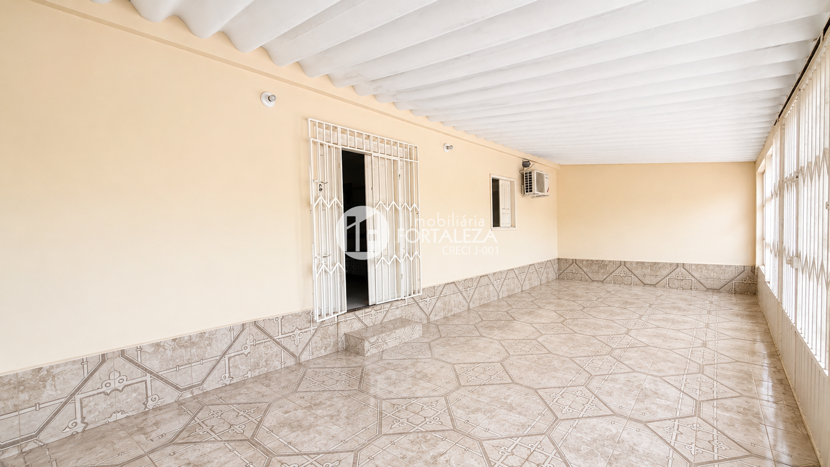 Casa Residencial à venda no Montanhês: 