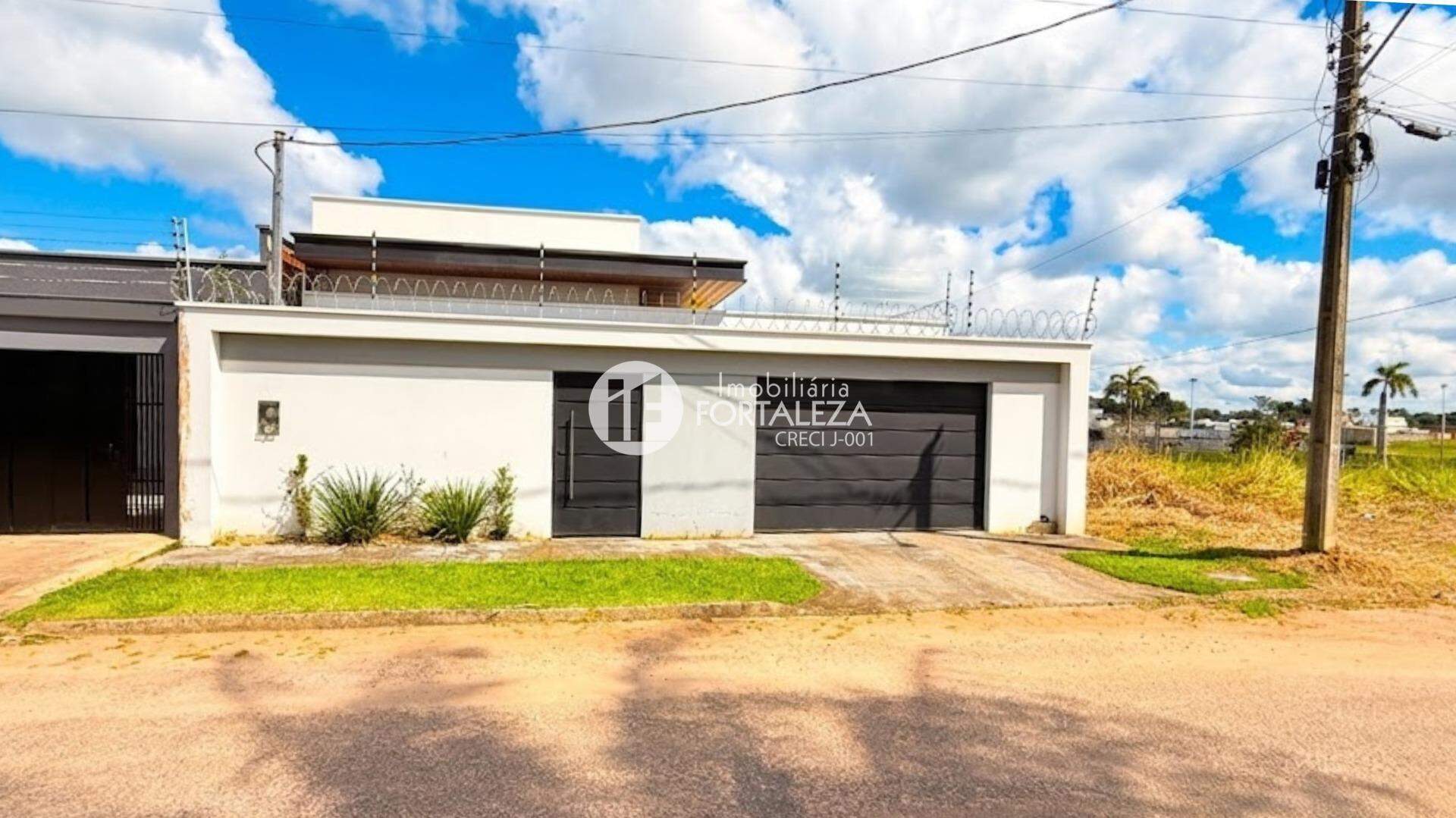 Casa Residencial à venda no Portal Ipê: 