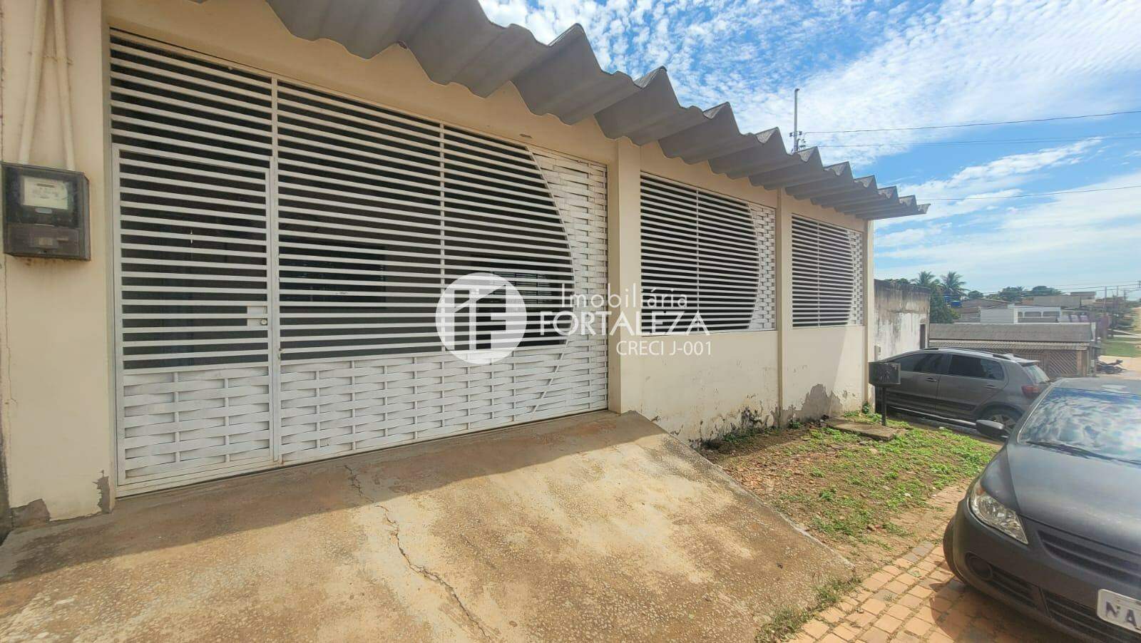Casa para aluguel no Tancredo Neves: 