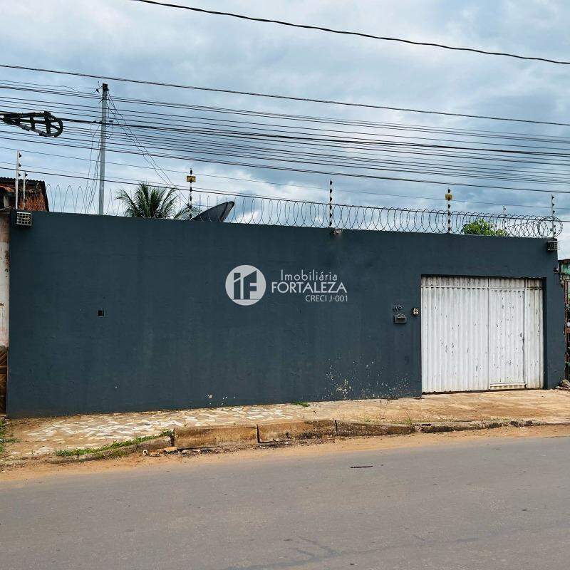Casa Residencial à venda no Chico Mendes: 