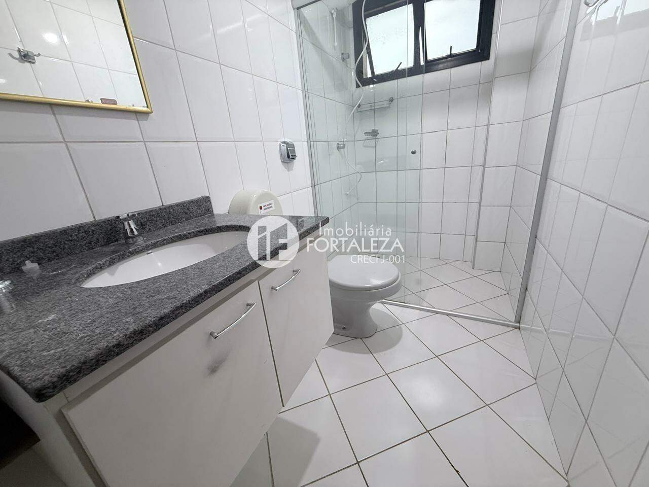 Apartamento para aluguel no Vila Ivonete: