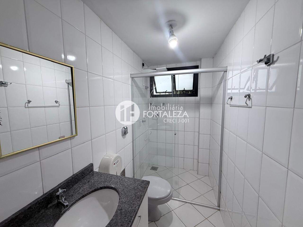 Apartamento para aluguel no Vila Ivonete: