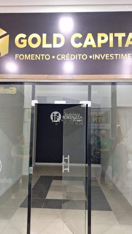 Sala para aluguel no Centro: 