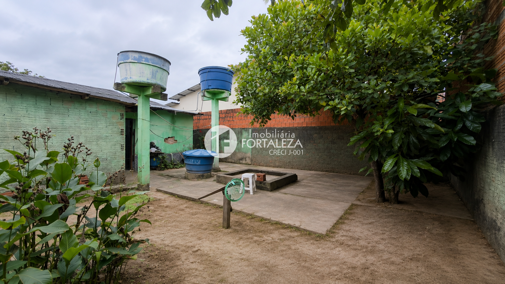 Casa Residencial à venda no Mocinha Magalhães: 