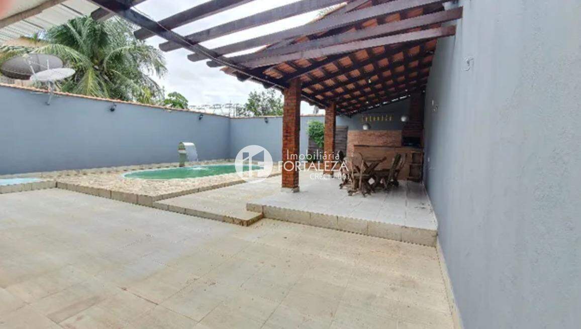 Casa Residencial à venda no Conjunto Universitário: 