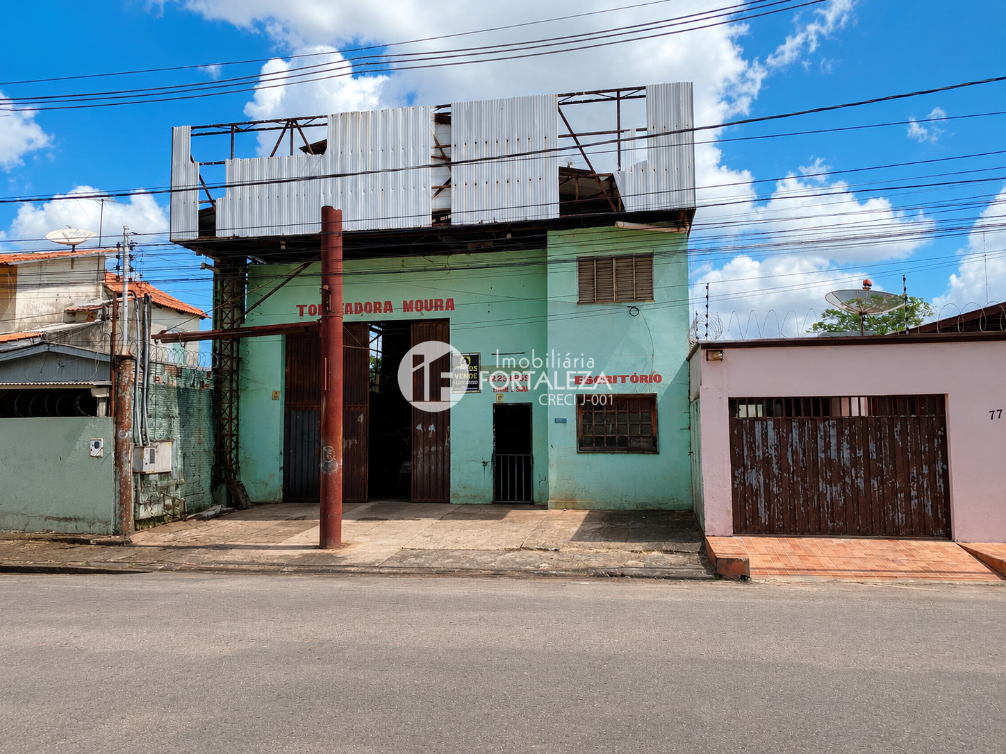 Galpão à venda no Cadeia Velha: 