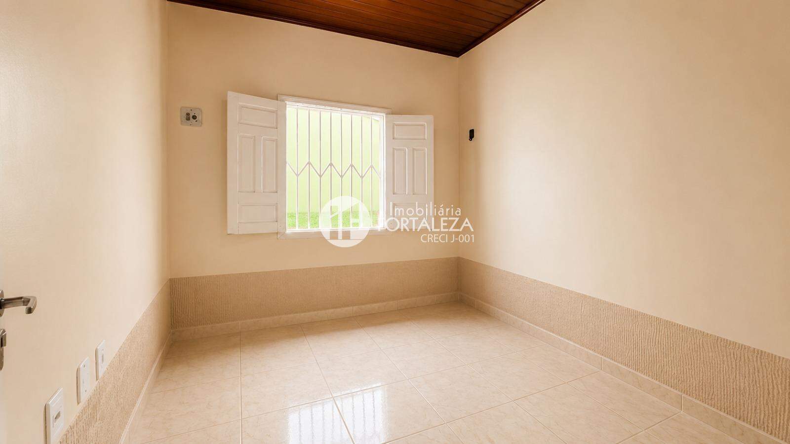 Casa à venda no Ivete Vargas: