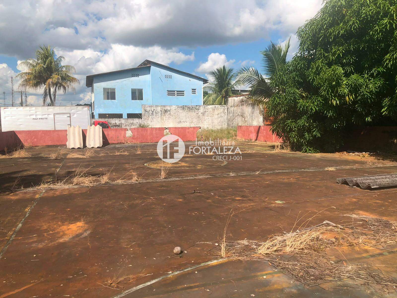 Lote à venda no Abraão Alab: 
