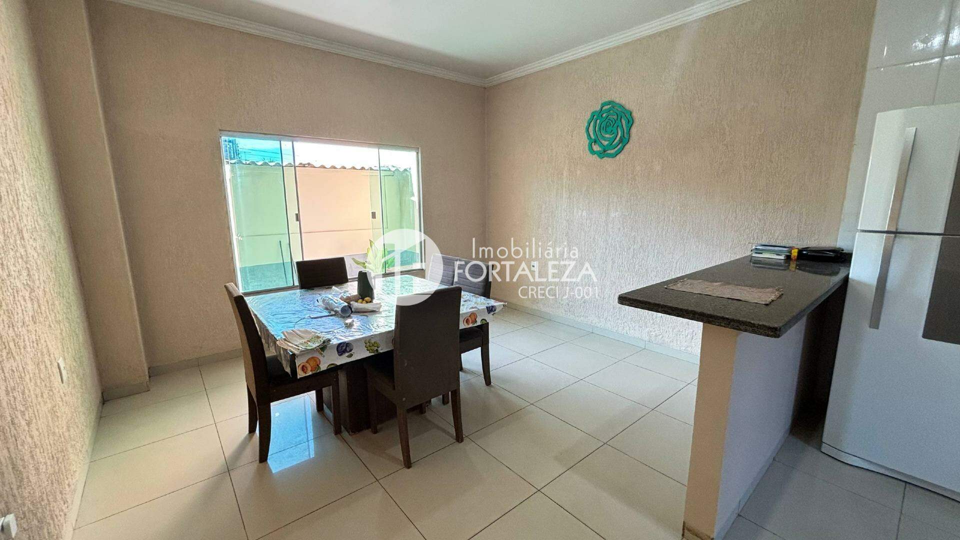 Casa Residencial para aluguel no Tangará: 