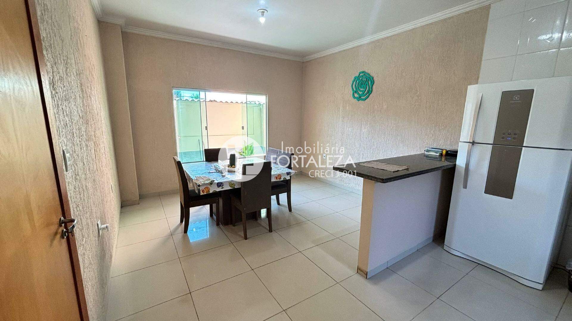 Casa Residencial para aluguel no Tangará: 