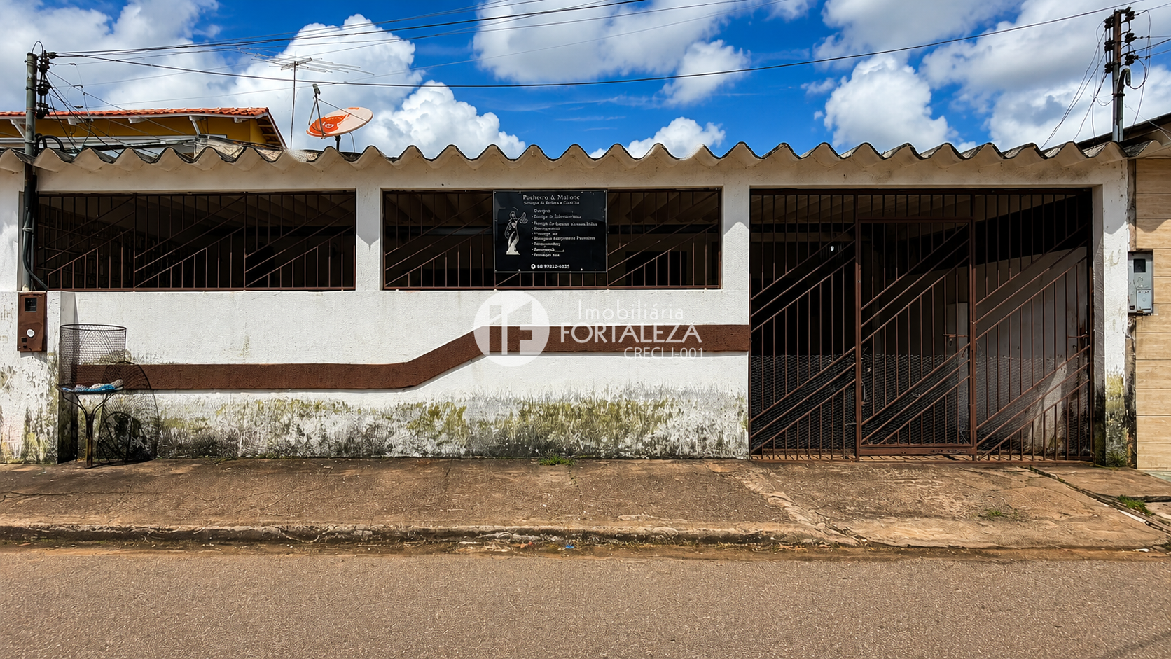 Casa Residencial à venda no Cohab do Bosque: 