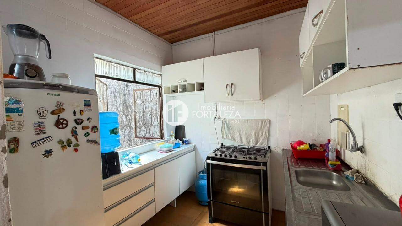 Casa Residencial à venda no Cohab do Bosque: 