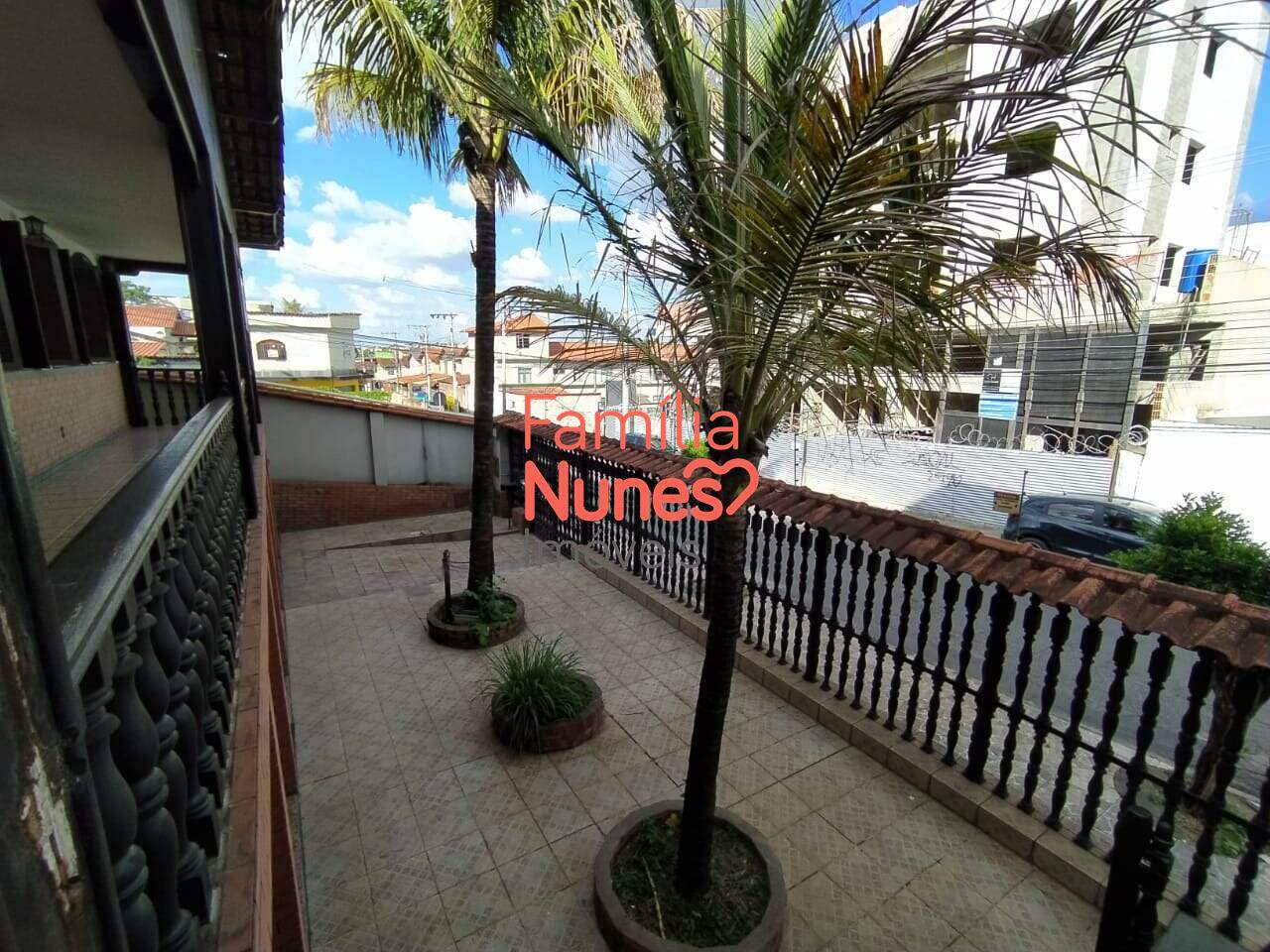 casa à venda no Glória: Varanda fachada