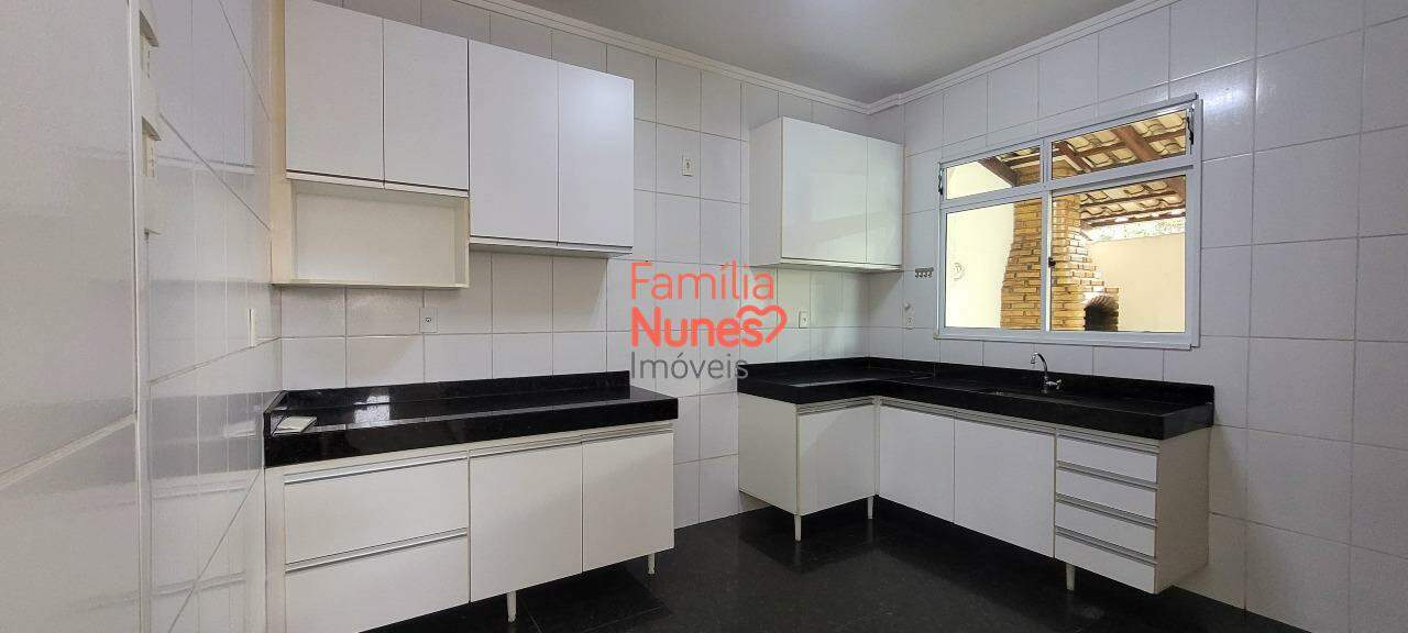 casa em condomínio à venda no Centro: casa em condomínio à venda, Centro - Contagem/MG