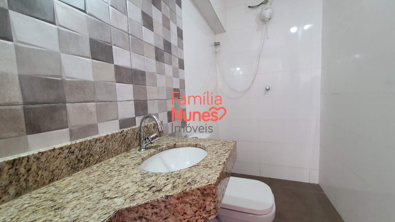 casa à venda no Quintas Coloniais: Lavabo