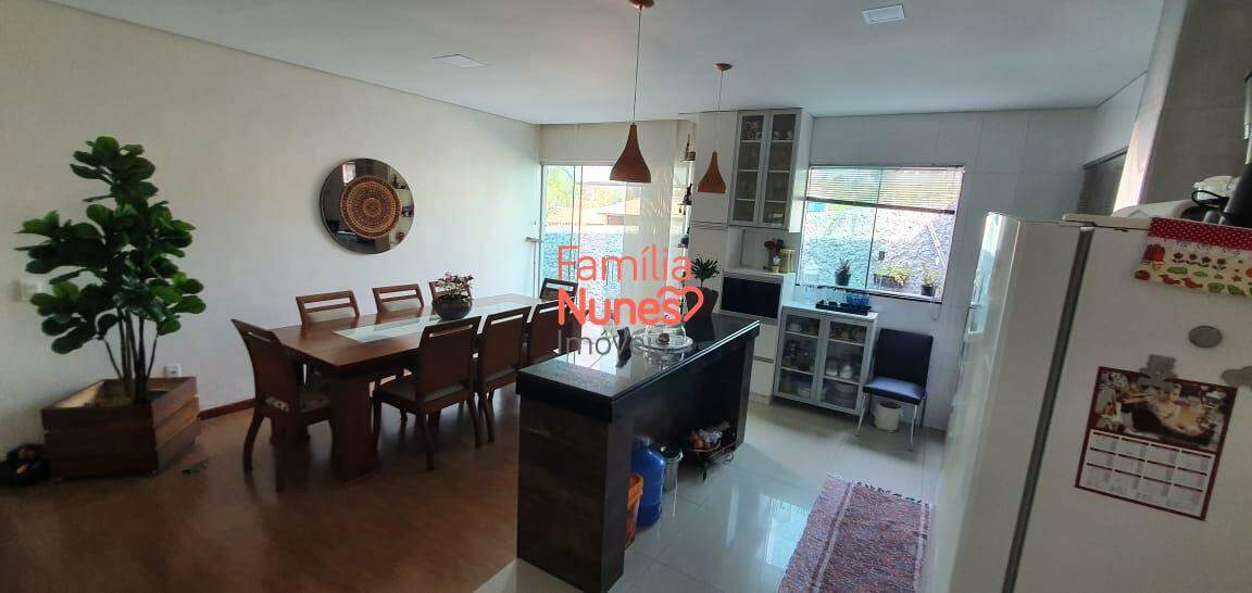 casa à venda no Granja Ouro Branco: SALA DE JANTAR