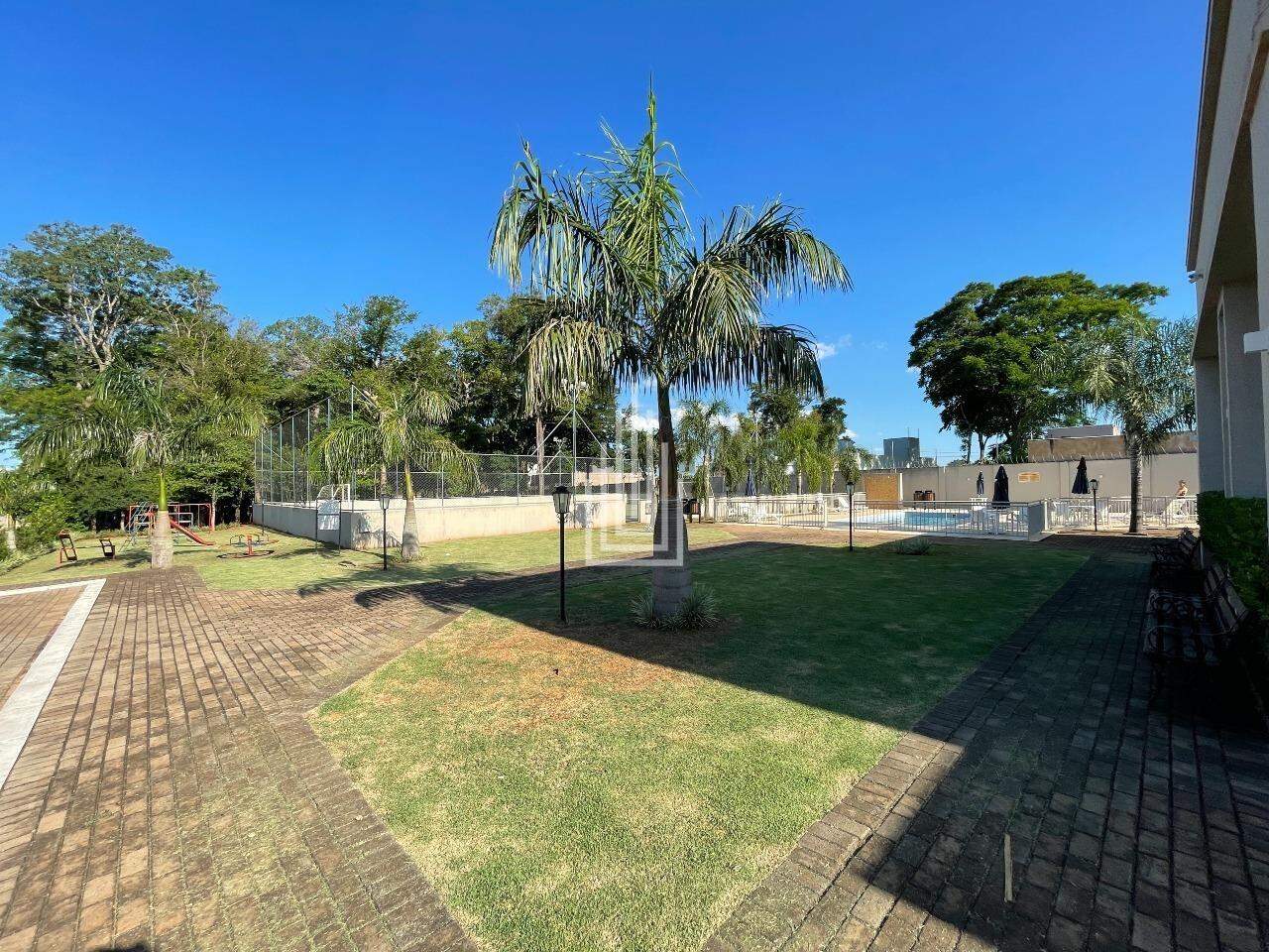 Terreno à venda no Condomínio Safira : 