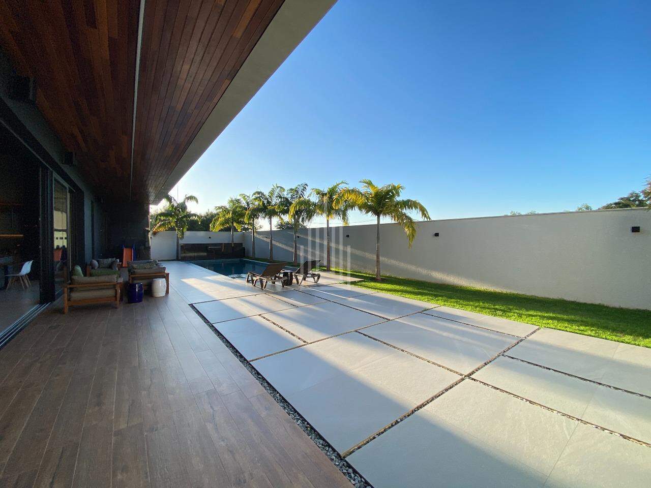 Casa à venda no Condomínio Royal Boulevard Yacht Residence Resort: 