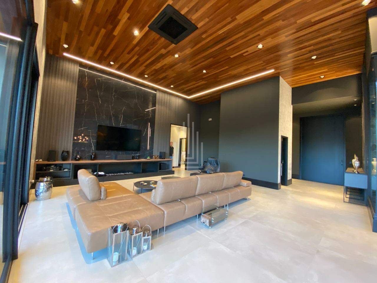 Casa à venda no Condomínio Royal Boulevard Yacht Residence Resort: 