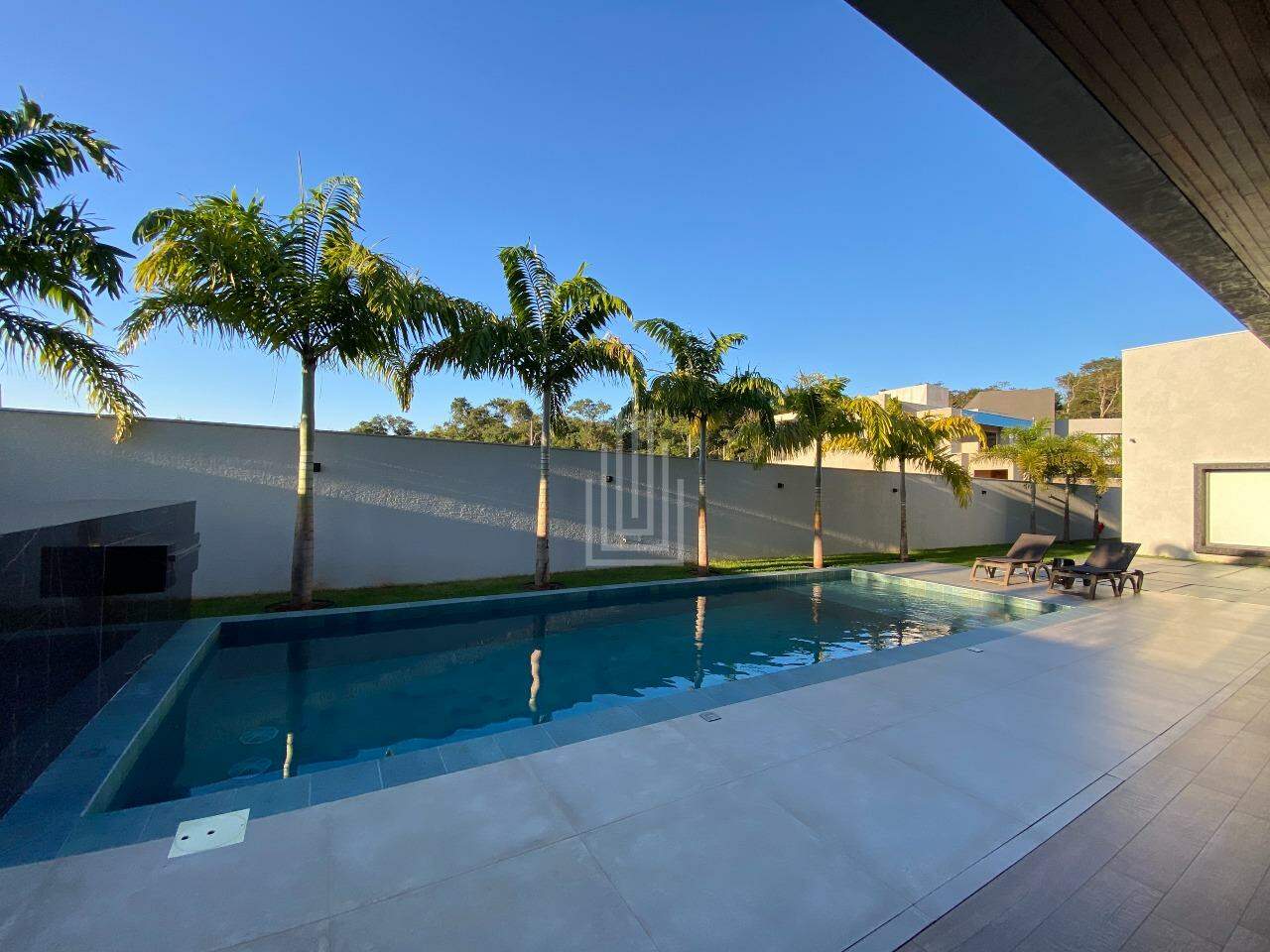 Casa à venda no Condomínio Royal Boulevard Yacht Residence Resort: 