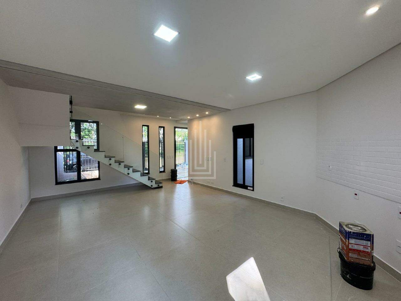 Sobrado à venda no Vila A: 