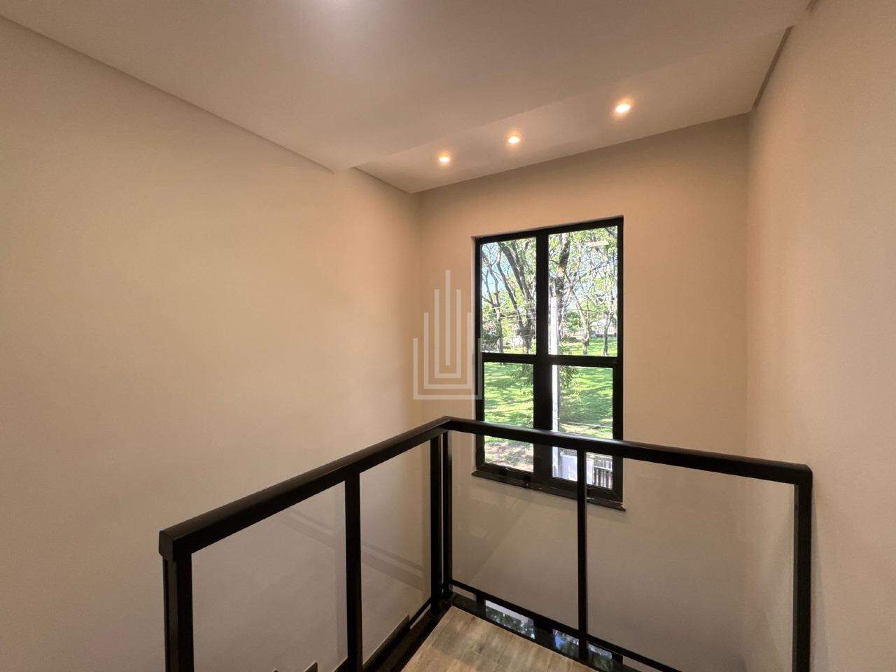 Sobrado à venda no Vila A: 