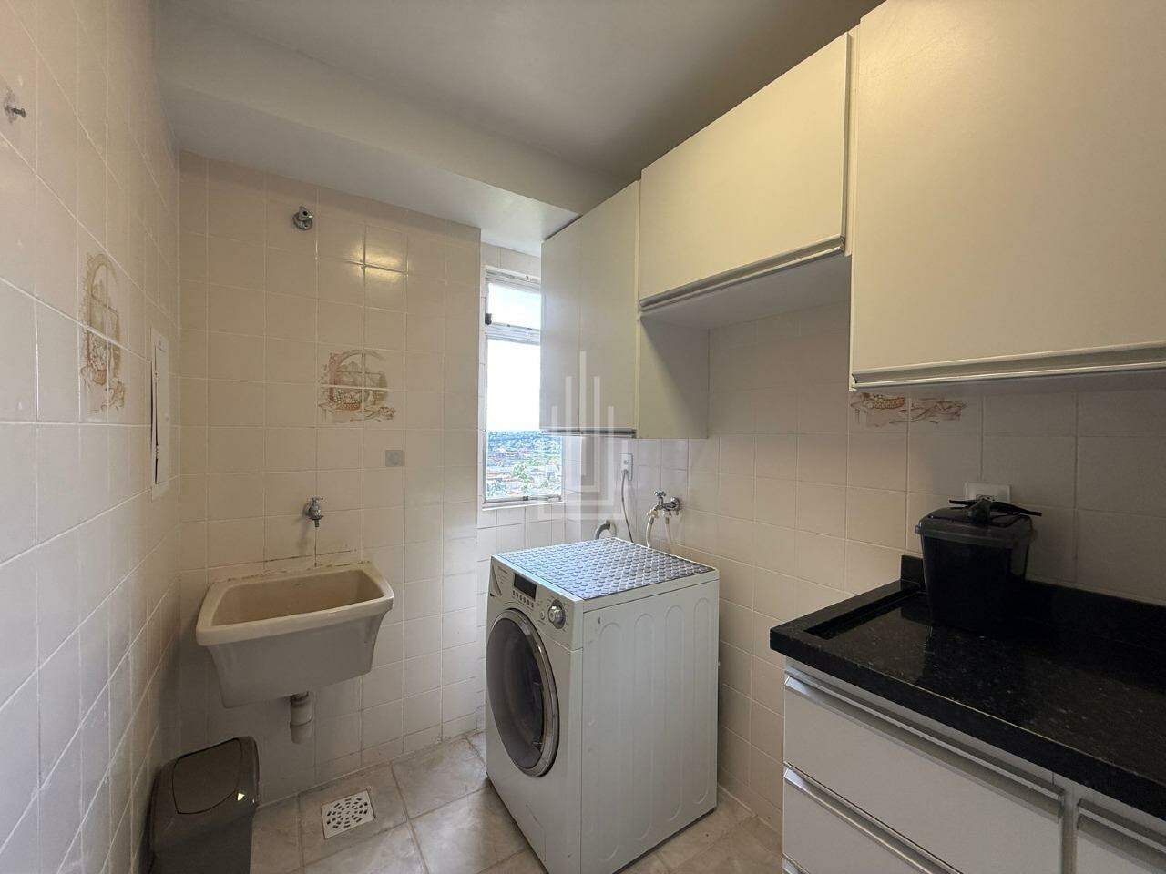 Apartamento à venda no Edifício Cheverny: 