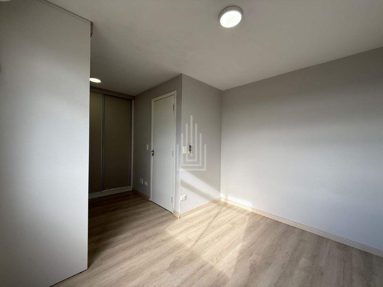 Apartamento à venda no Edifício Cheverny: 