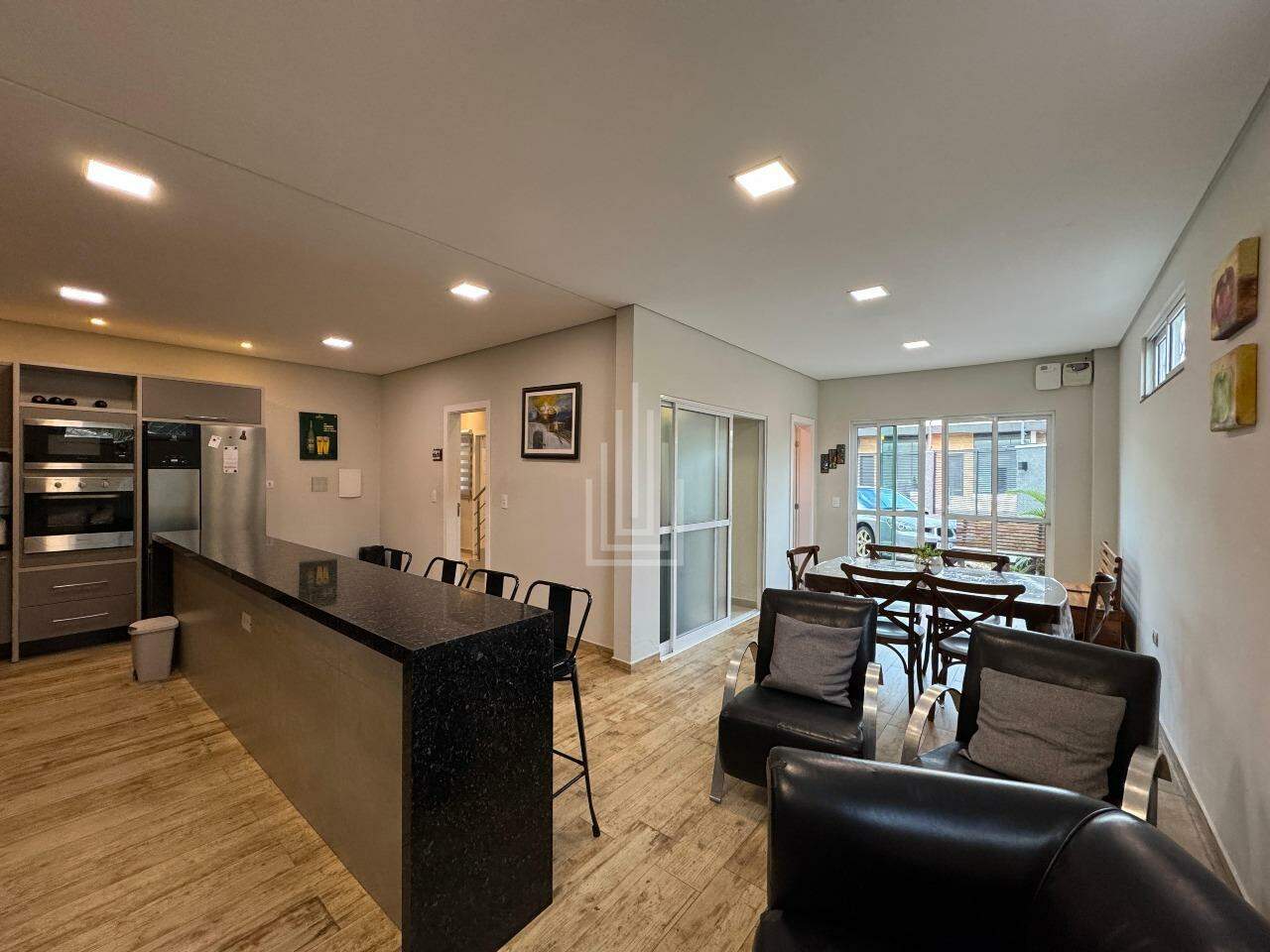 Sobrado à venda no Vila A: 