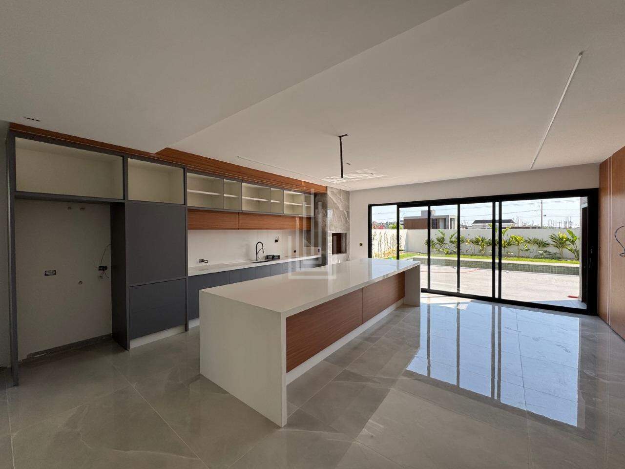 Casa à venda no Condomínio Royal Boulevard Yacht Residence Resort: 