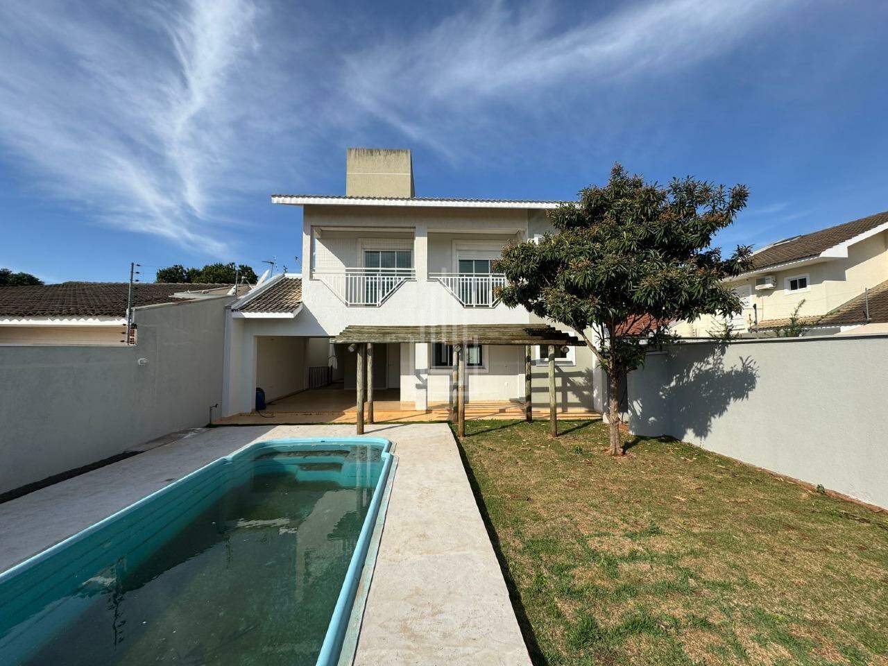 Sobrado à venda no Jardim Naipi: 