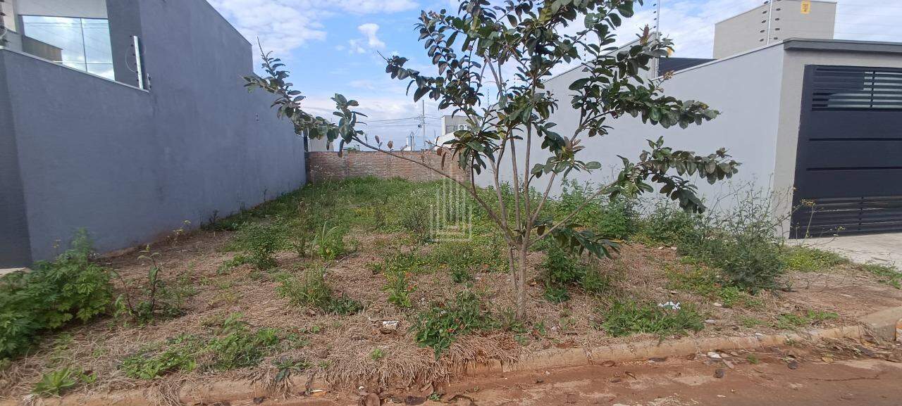 Terreno à venda no Loteamento Vila Maria: 