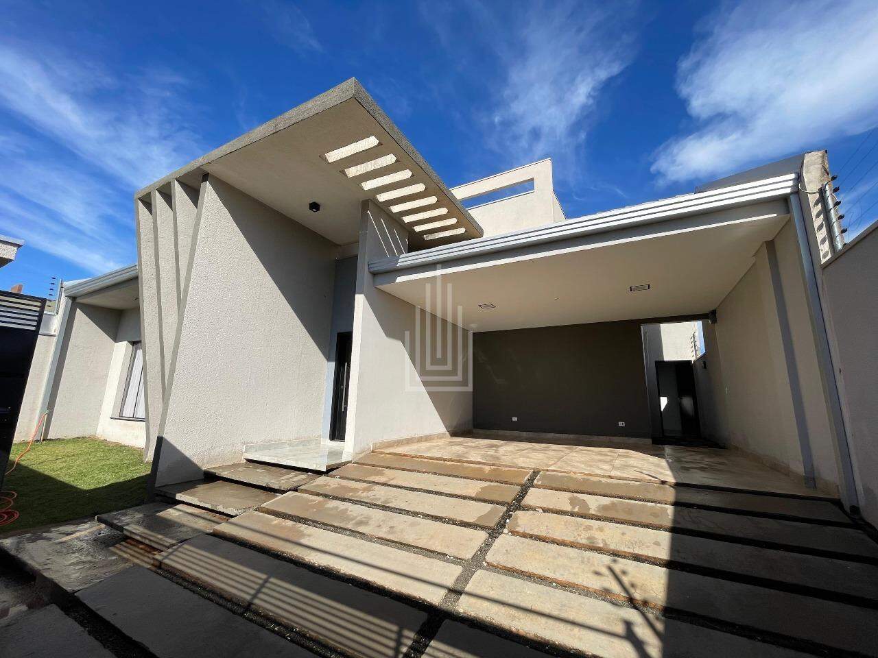 Casa à venda no Lote Grande: 