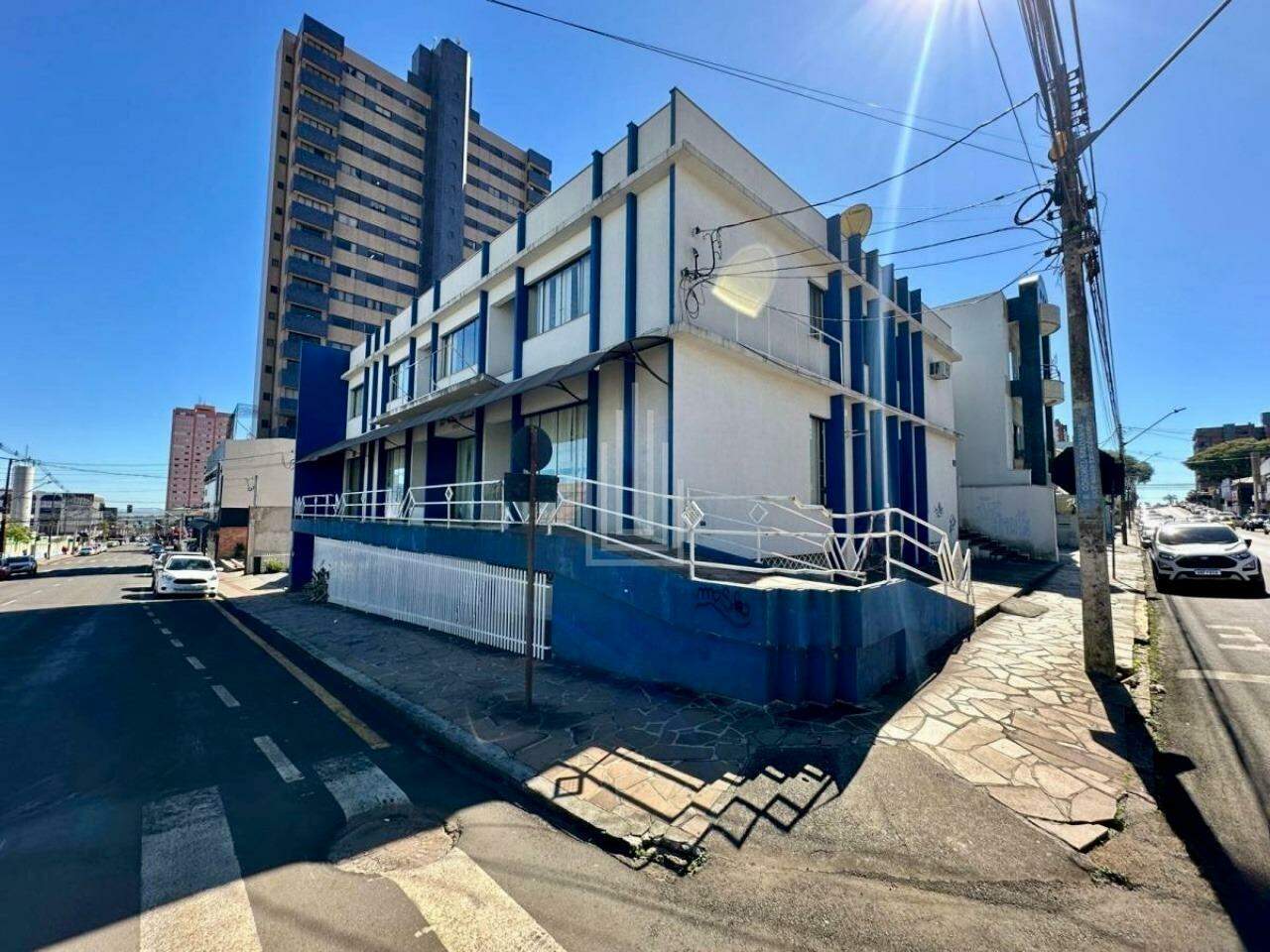 Prédio à venda no Centro: 