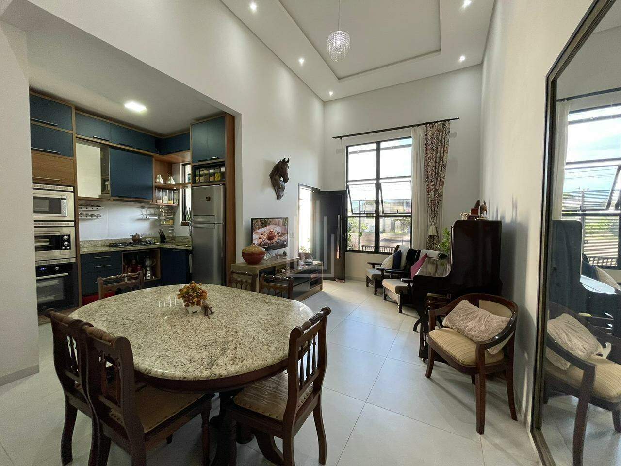 Casa à venda no Carimã: 