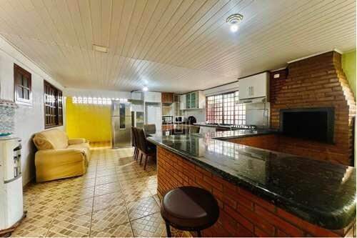 Sobrado à venda no Ipê: 