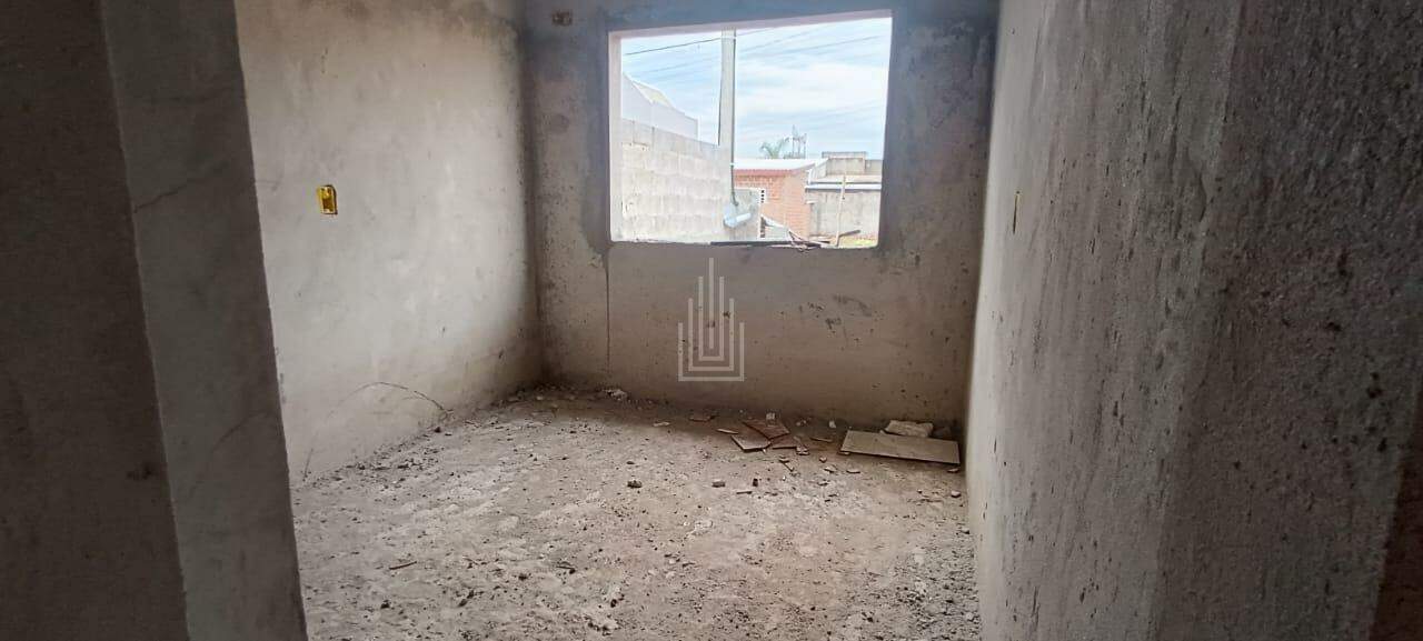 Casa à venda no Jardim Universitário: 