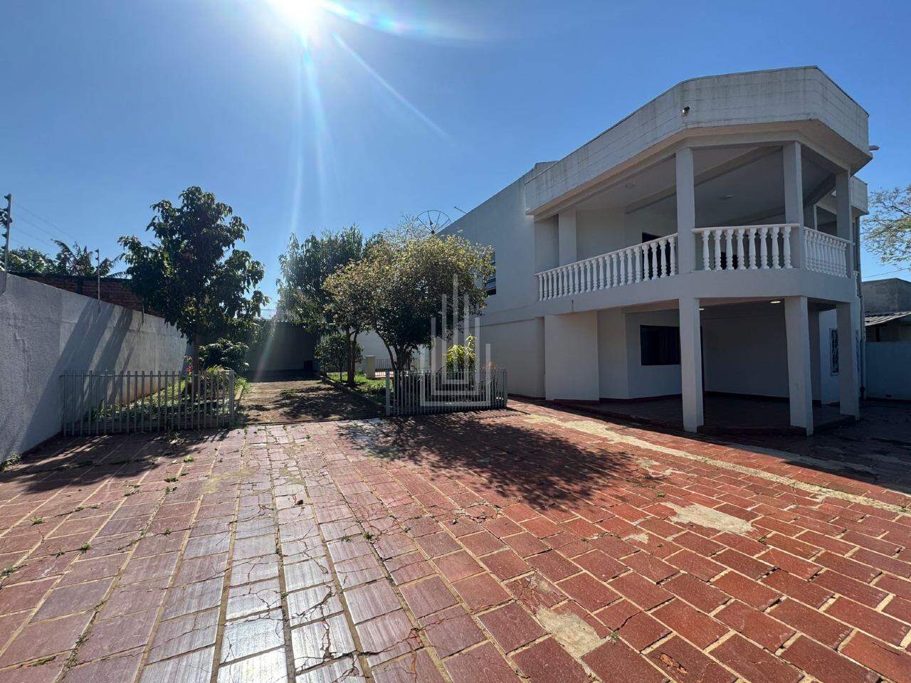 Sobrado à venda no Jardim Alice I: 