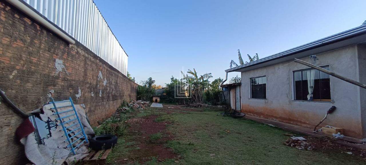 Prédio à venda no Porto Meira: 