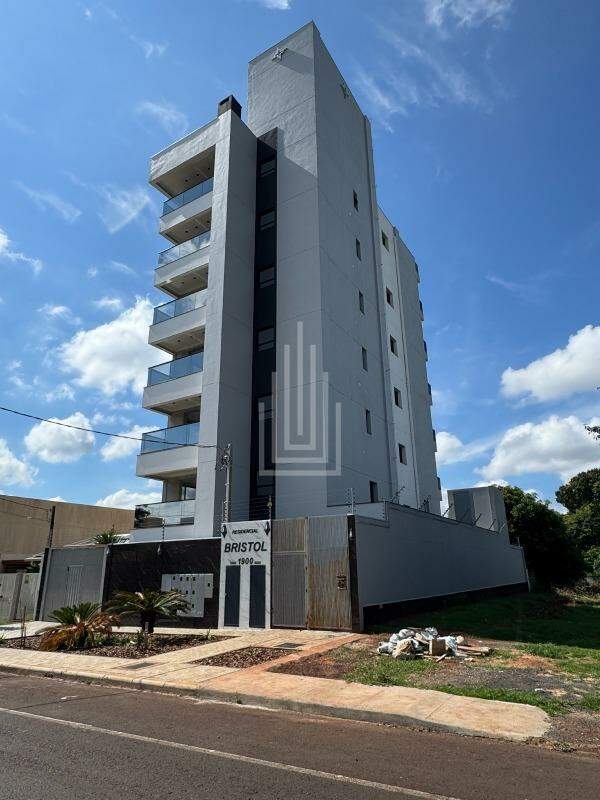 Apartamento à venda no Jardim Lancaster: 