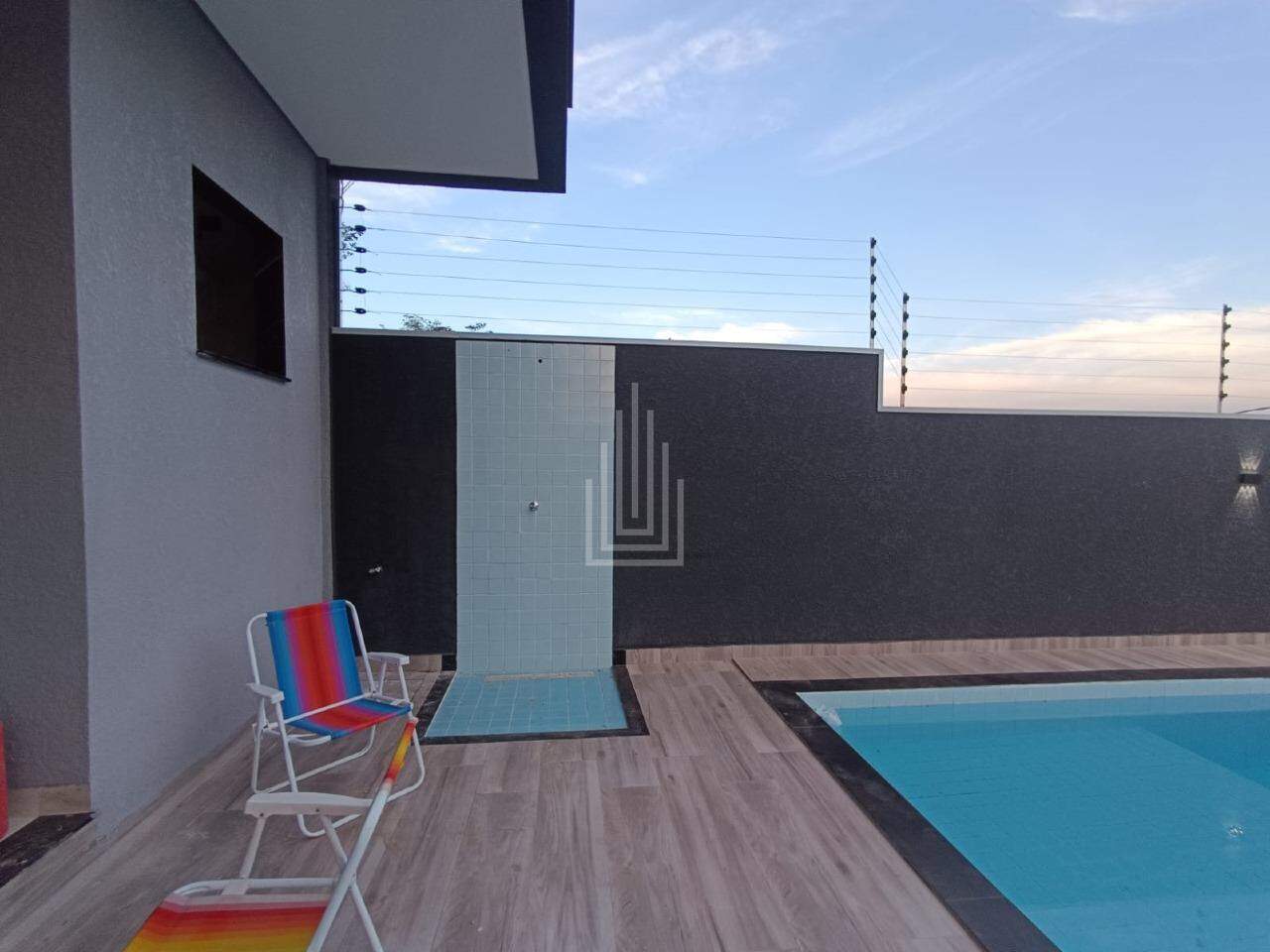 Sobrado à venda no Loteamento Ecoville I: 